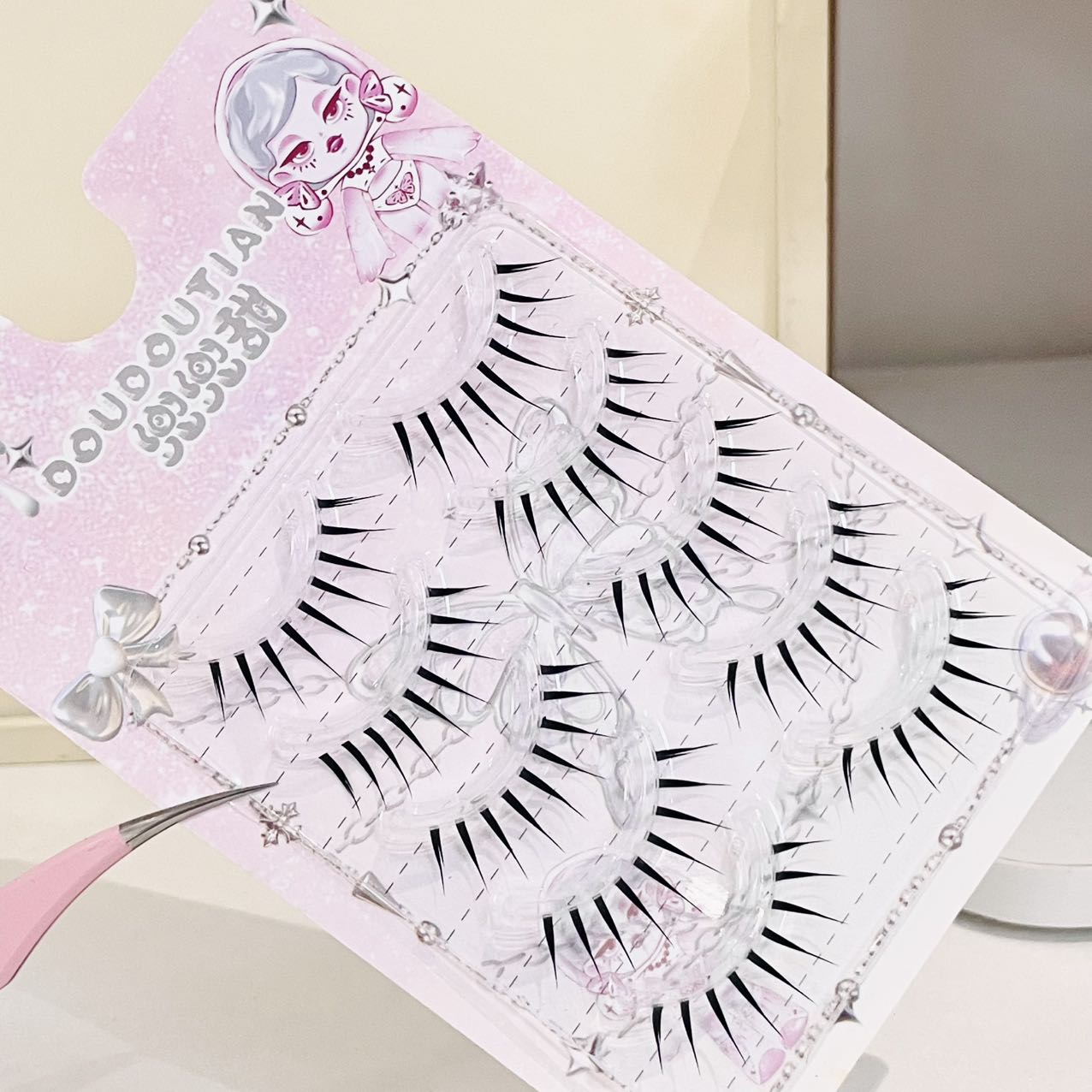 Накладные ресницы Doudoutian W – обзор и цена Eyelash Extension Natural